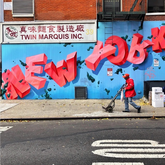 POSHING IN NYC 🏙️🌃🌇 - Picture 6 of 10